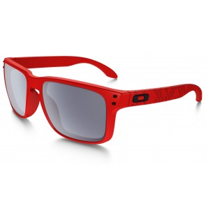 Oakley Holbrook B1B Collection - Matte Red / Grey - OO9102-83 Zonnebril